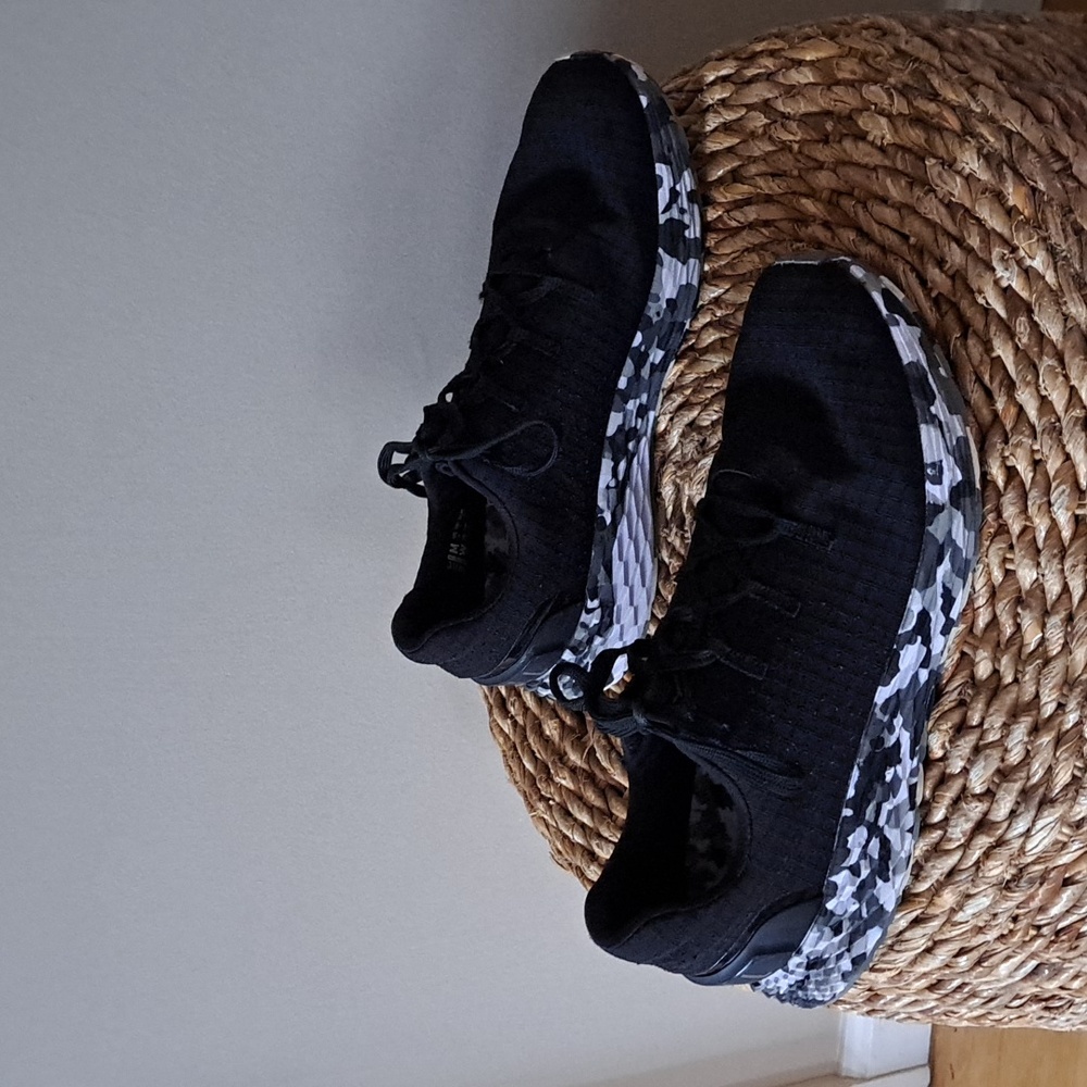NOBULL Unisex Black‎ Ripstop Running/Training/Gym Sneakers Camo Soles M8/W9.5
